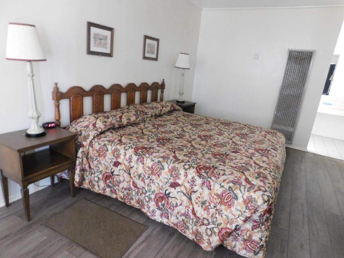 Royal Host Motel Las Cruces Ngoại thất bức ảnh